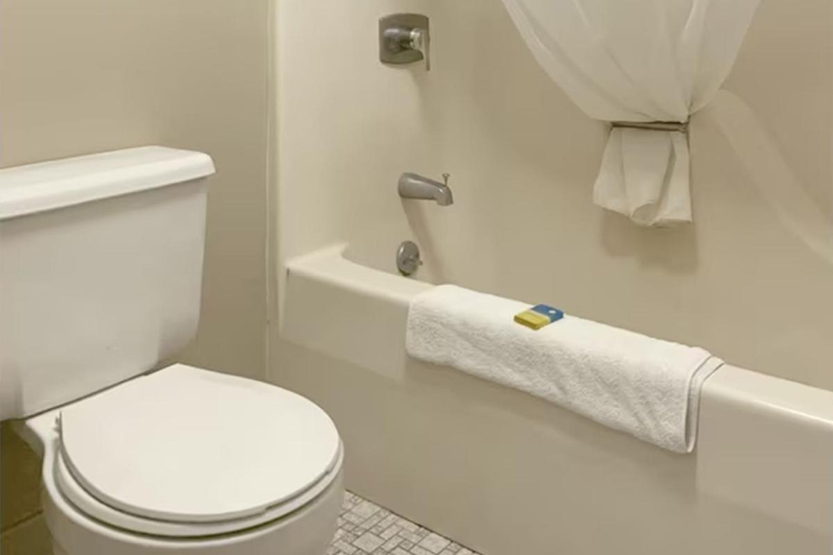Paris Inn And Suites Extérieur photo