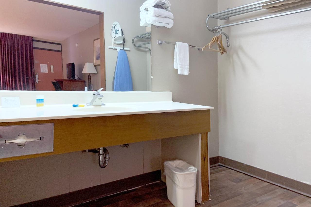 Paris Inn And Suites Extérieur photo